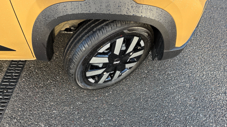 Dacia Spring 27kWh Expression 65 48kW 5dr Auto Electric Hatchback